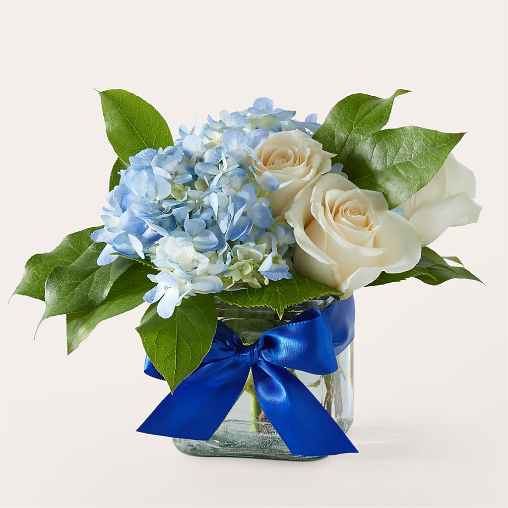 Sky Blue Delight Bouquet – SIA'S BLOSSOM BLOOMS, Griffin GA