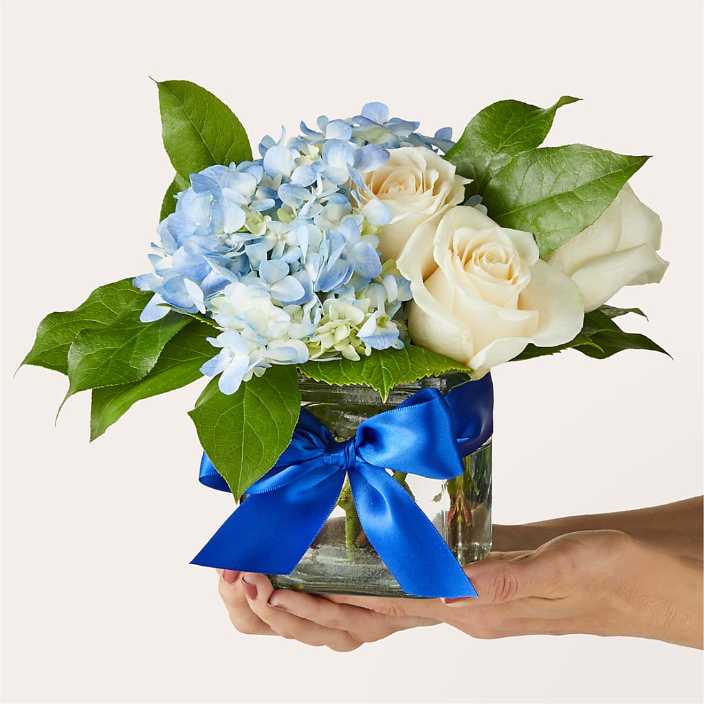 Sky Blue Delight Bouquet – SIA'S BLOSSOM BLOOMS, Griffin GA