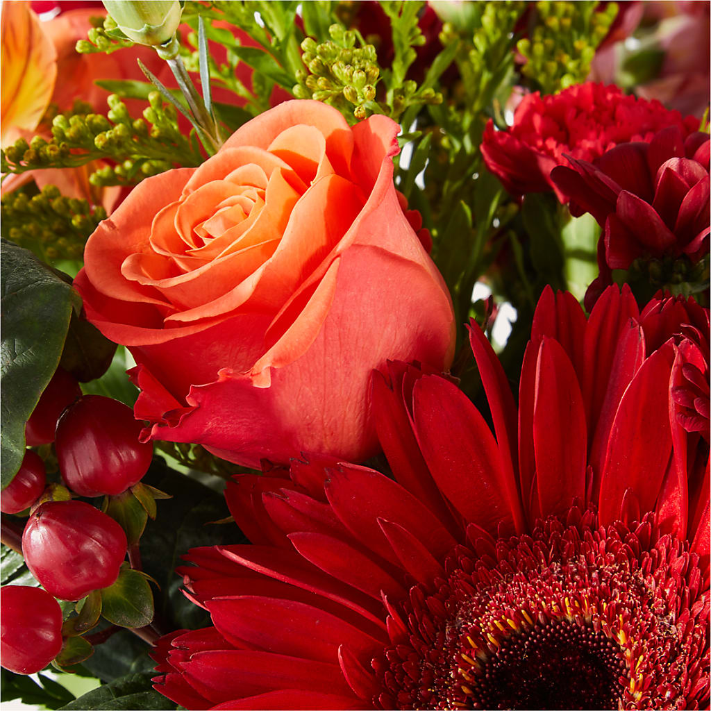 Sweater Season - A Florist Original – SIA'S BLOSSOM BLOOMS, Griffin GA