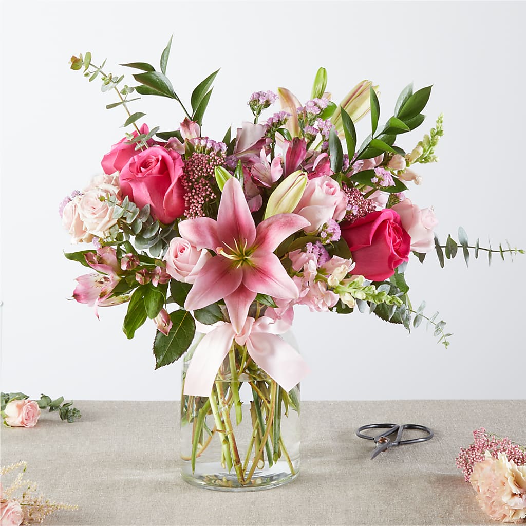 Pink Ribbon - A Florist Original – SIA'S BLOSSOM BLOOMS, Griffin GA