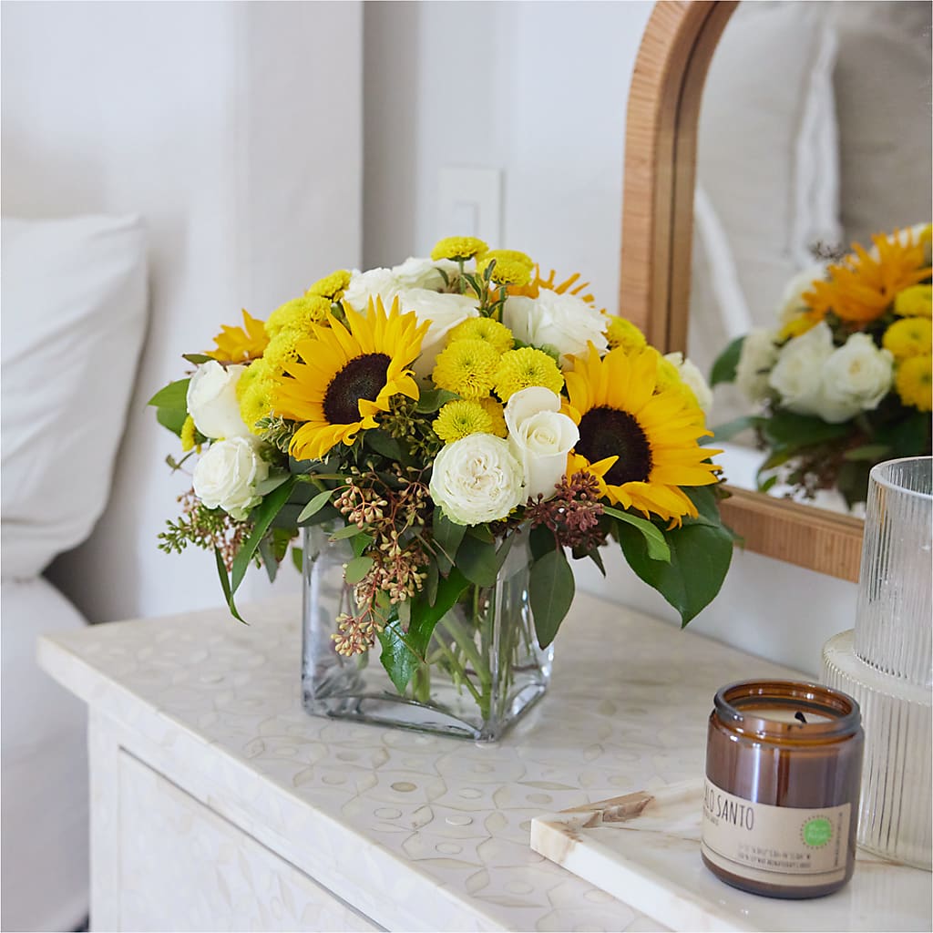 Luminous Morning Bouquet – SIA'S BLOSSOM BLOOMS, Griffin GA