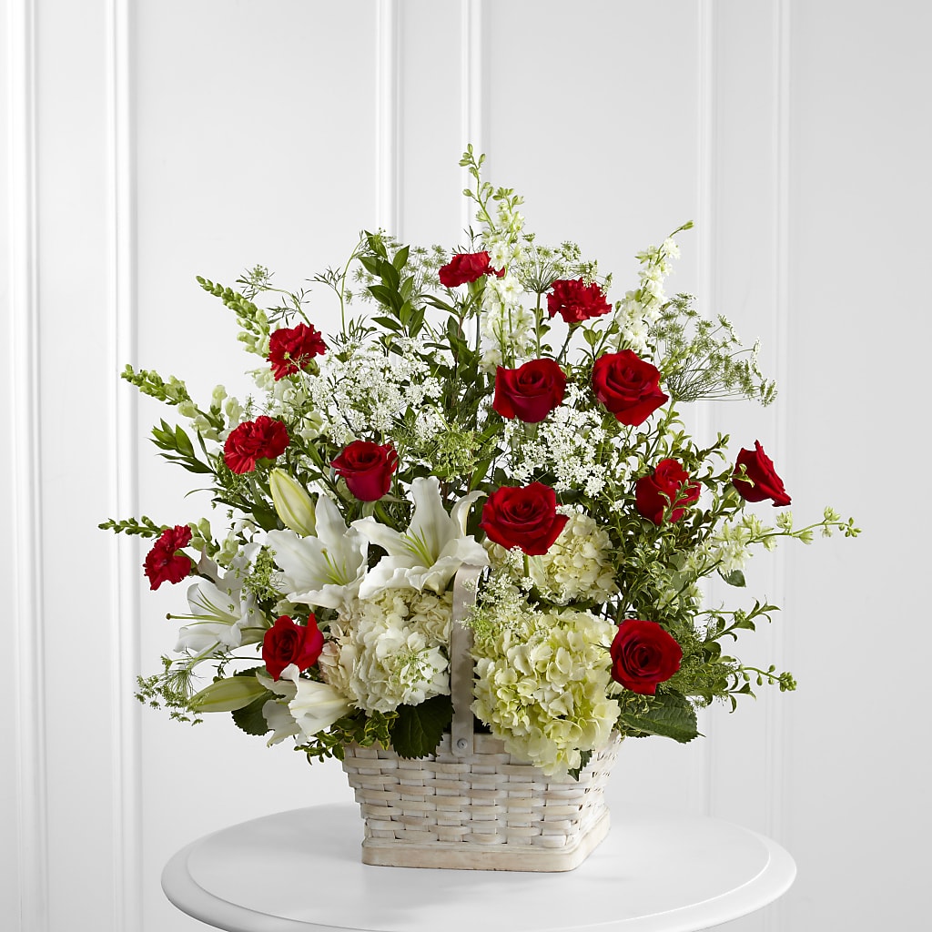 In Loving Memory Arrangement – SIA'S BLOSSOM BLOOMS, Griffin GA