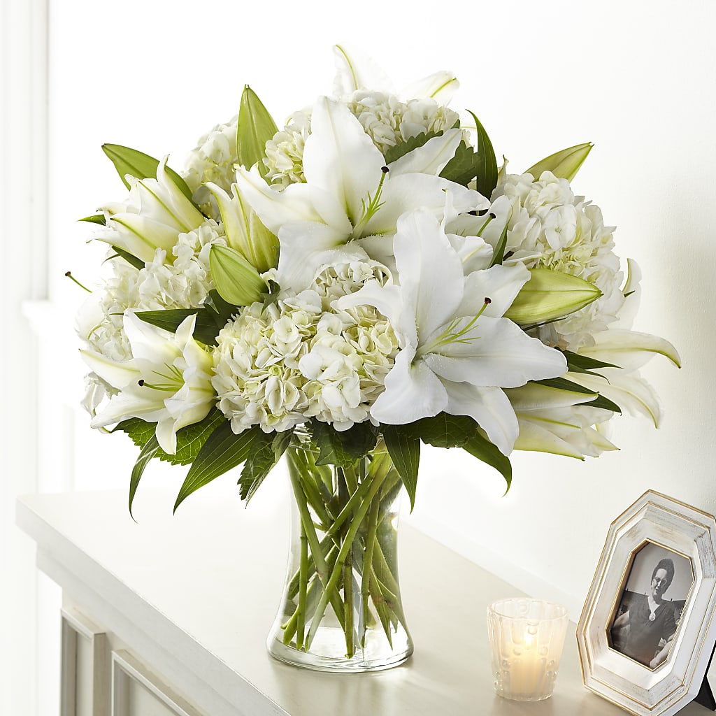 Compassionate Lily Bouquet – SIA'S BLOSSOM BLOOMS, Griffin GA