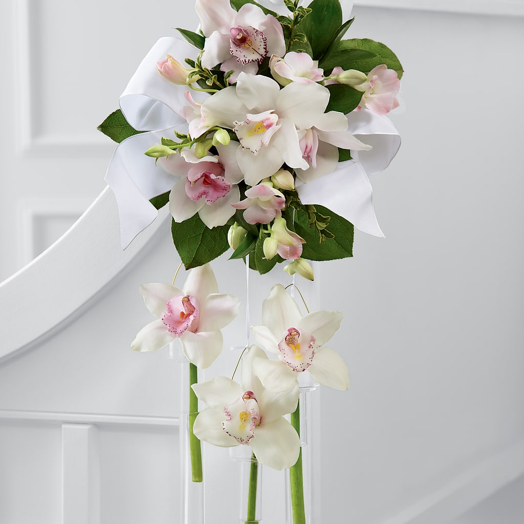 Perfect Entrance Pew Arrangement – SIA'S BLOSSOM BLOOMS, Griffin GA