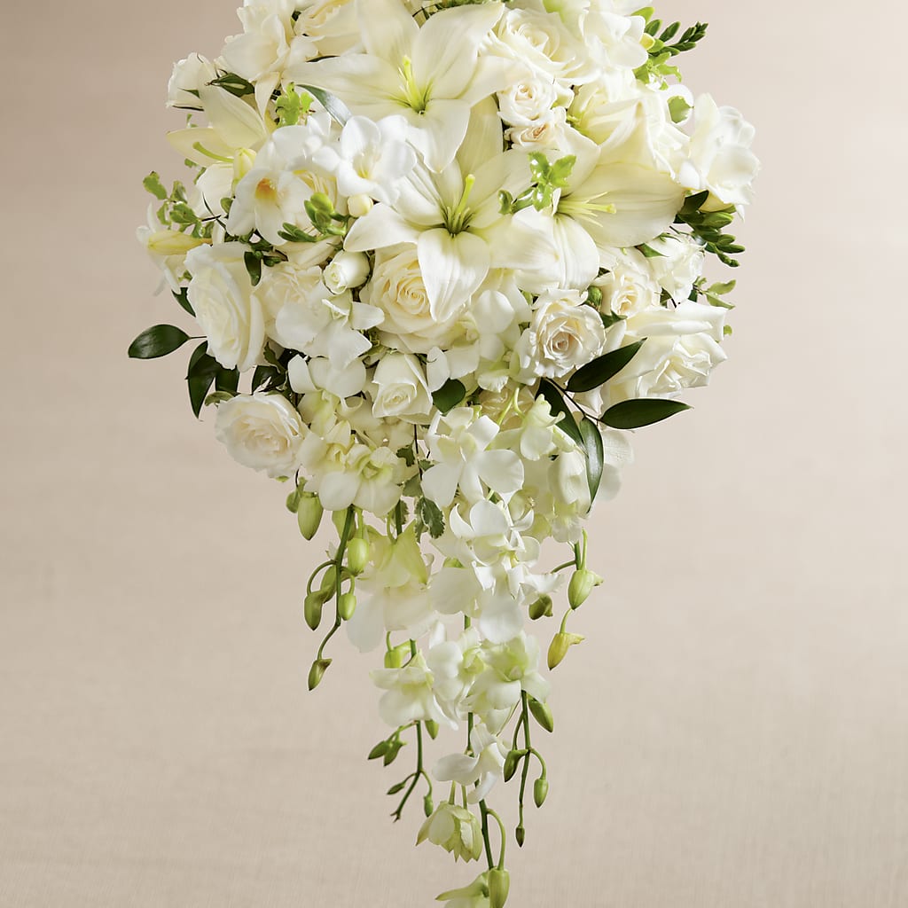 White Wonders Bouquet – SIA'S BLOSSOM BLOOMS, Griffin GA
