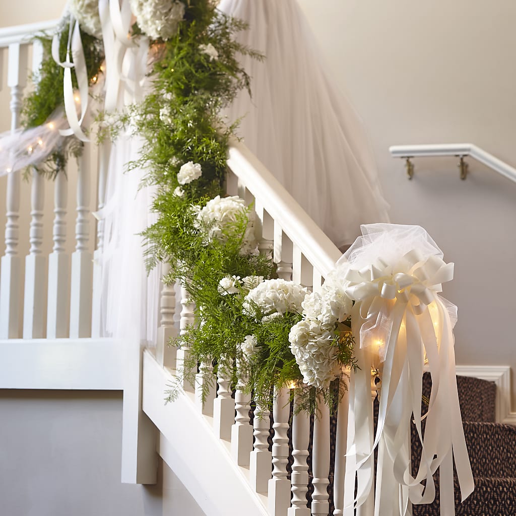 Champagne Dreams Garland – SIA'S BLOSSOM BLOOMS, Griffin GA