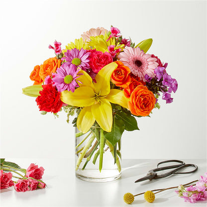 Cue the Confetti - A Florist Original – SIA'S BLOSSOM BLOOMS, Griffin GA