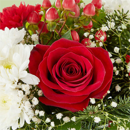 Chance of Flurries Bouquet – SIA'S BLOSSOM BLOOMS, Griffin GA