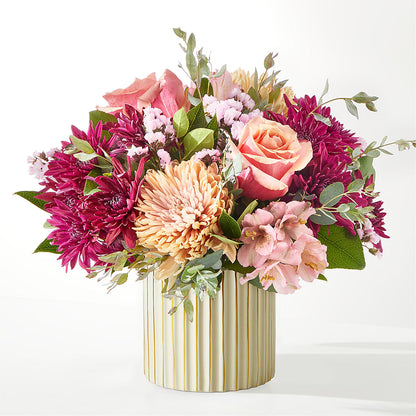 Berry Cobbler Bouquet with Ivory Vase – SIA'S BLOSSOM BLOOMS, Griffin GA