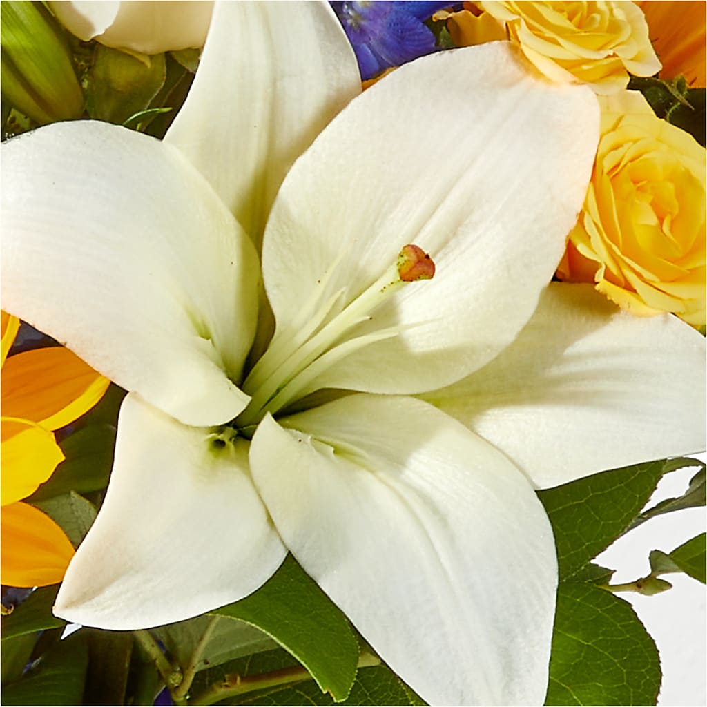 Wonderfully Sunny Bouquet – SIA'S BLOSSOM BLOOMS, Griffin GA