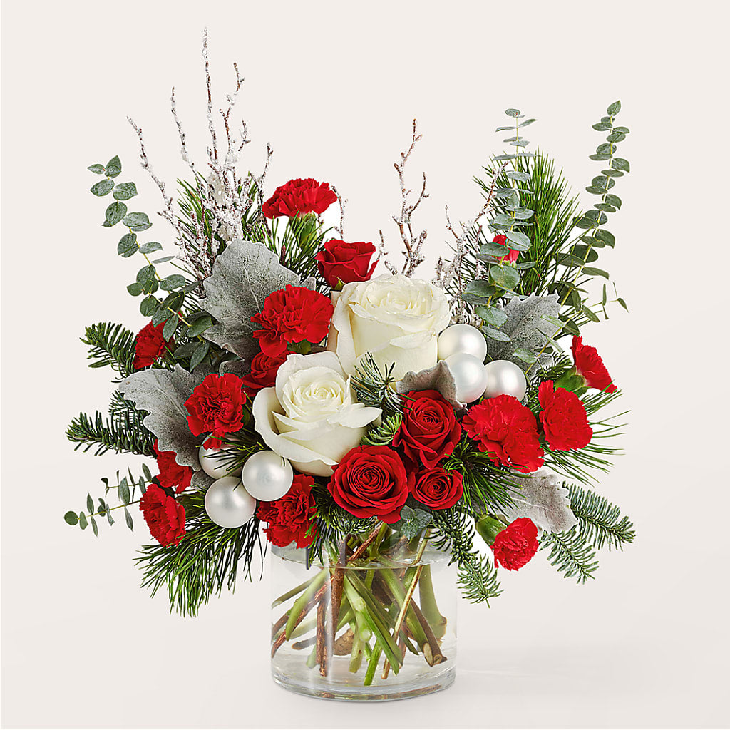 Trimming the Tree Bouquet – SIA'S BLOSSOM BLOOMS, Griffin GA
