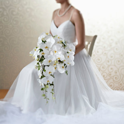 Classic White Bouquet – SIA'S BLOSSOM BLOOMS, Griffin GA
